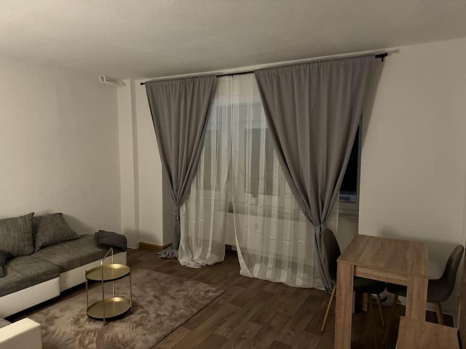 Ferienwohnung Wohnung Innenstadt Am Burgsee Bad Salzungen Exterior photo